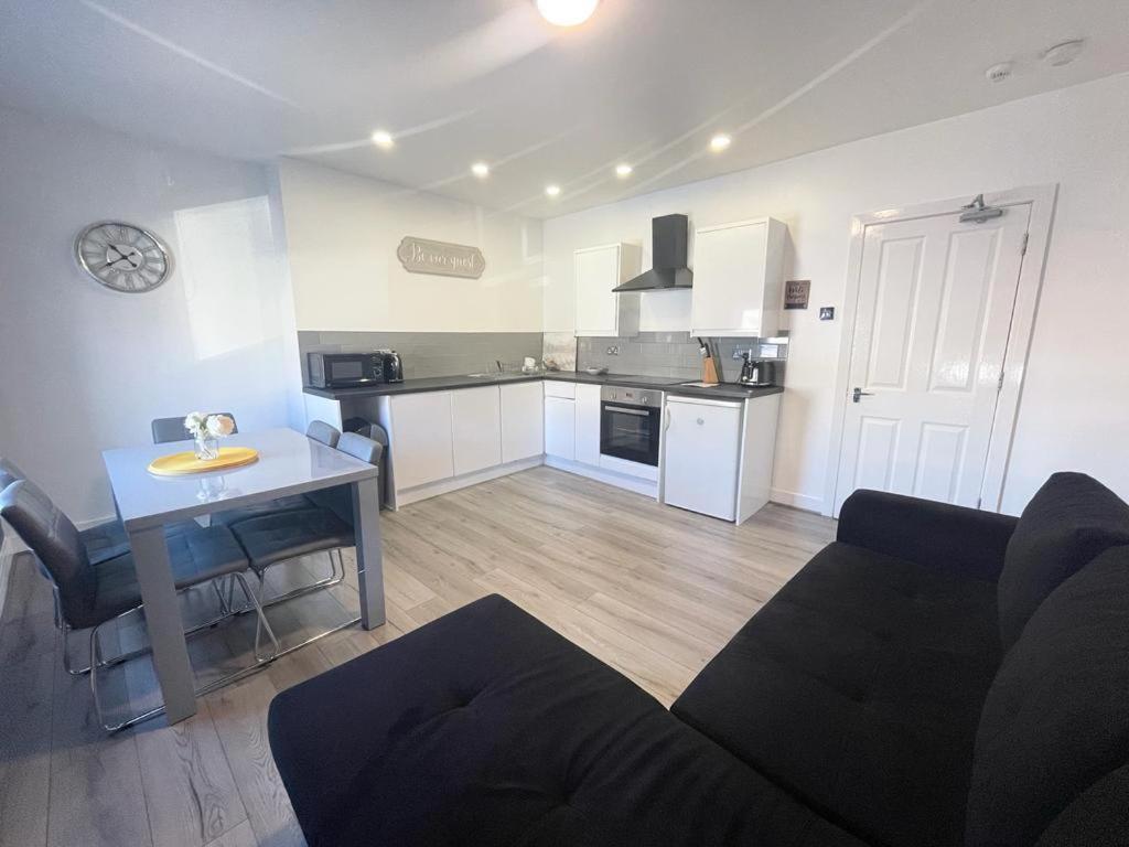 The Central Suite Sasco Apartments Blackpool Exterior photo